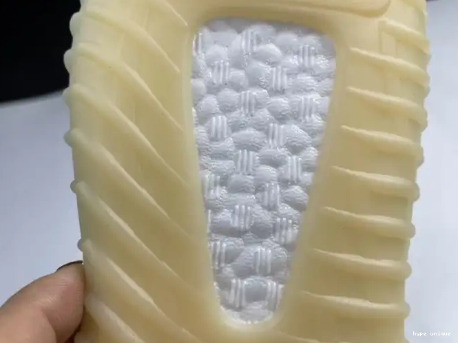 hype V2 ADIDAS 350 YEEZY BOOST GY3438 0511